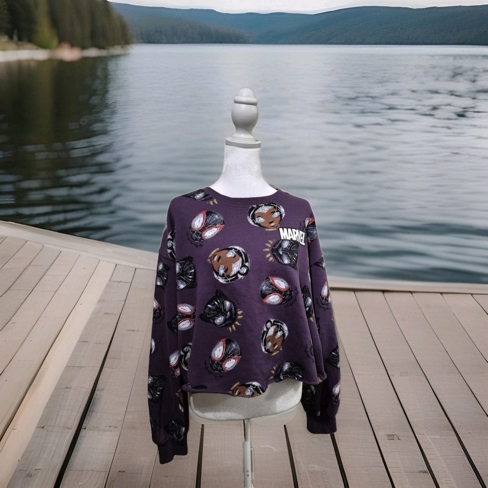 NEW‎ Women Marvel Black Panther x Nikkolas Smith Graphic Sweatshirt sz 2X